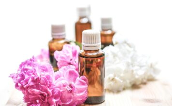 The 7 Best Essential Oils for Hair Essential Oils for Hair